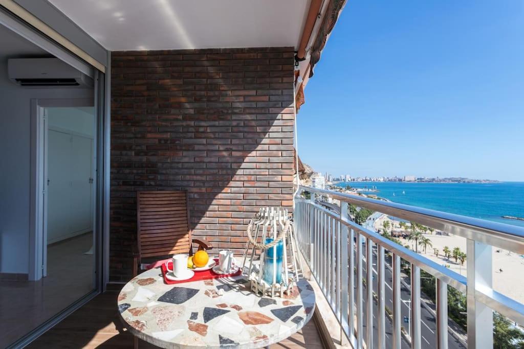 Apartamento Con Vistas Al Mar Primera Linea De Playa Del Postiguet Alicante Exterior foto